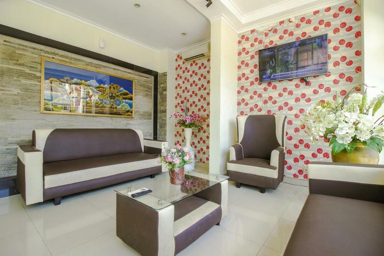 Reddoorz Plus @ Paal 2 Manado Ngoại thất bức ảnh