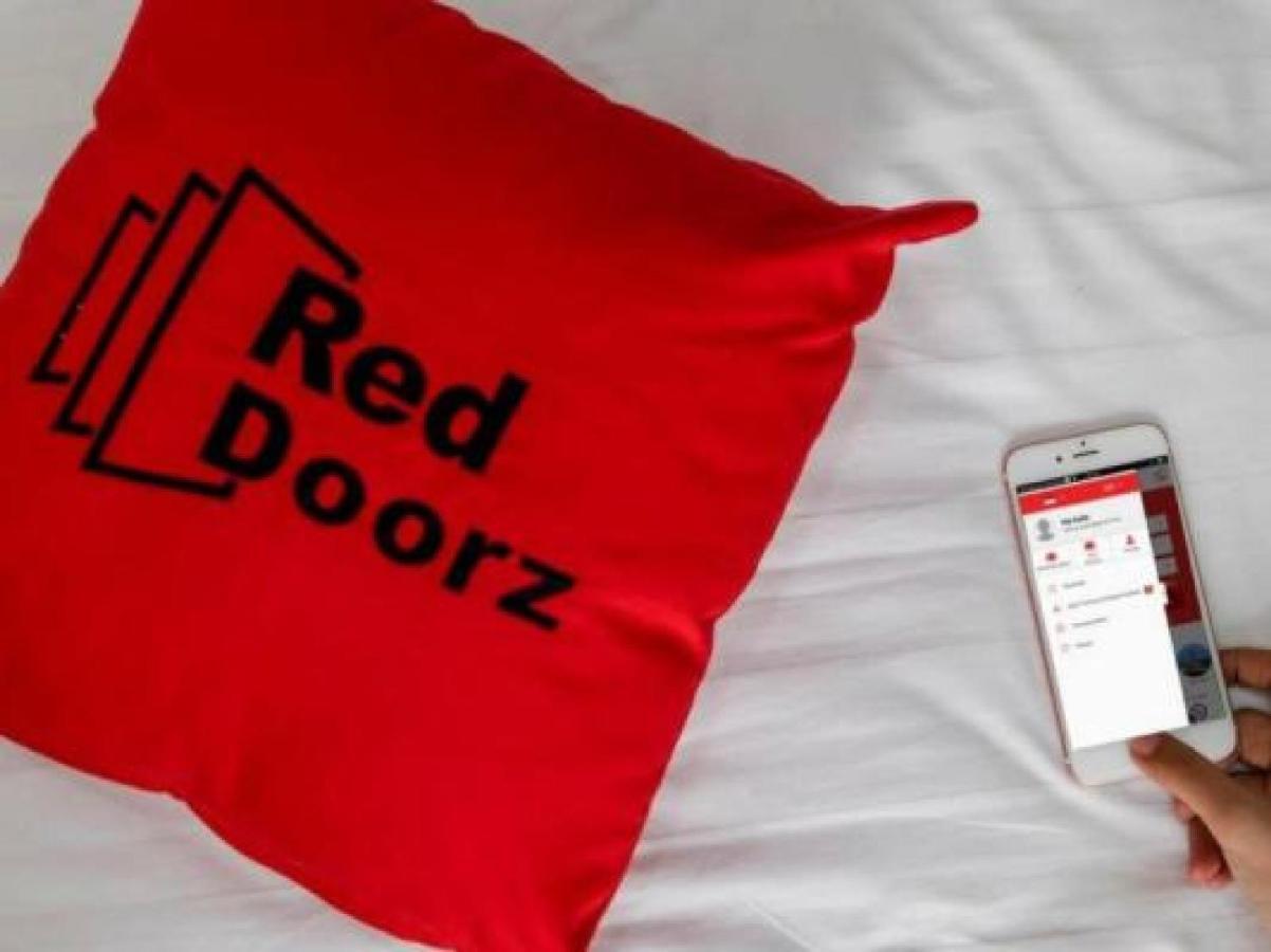 Reddoorz Plus @ Paal 2 Manado Ngoại thất bức ảnh